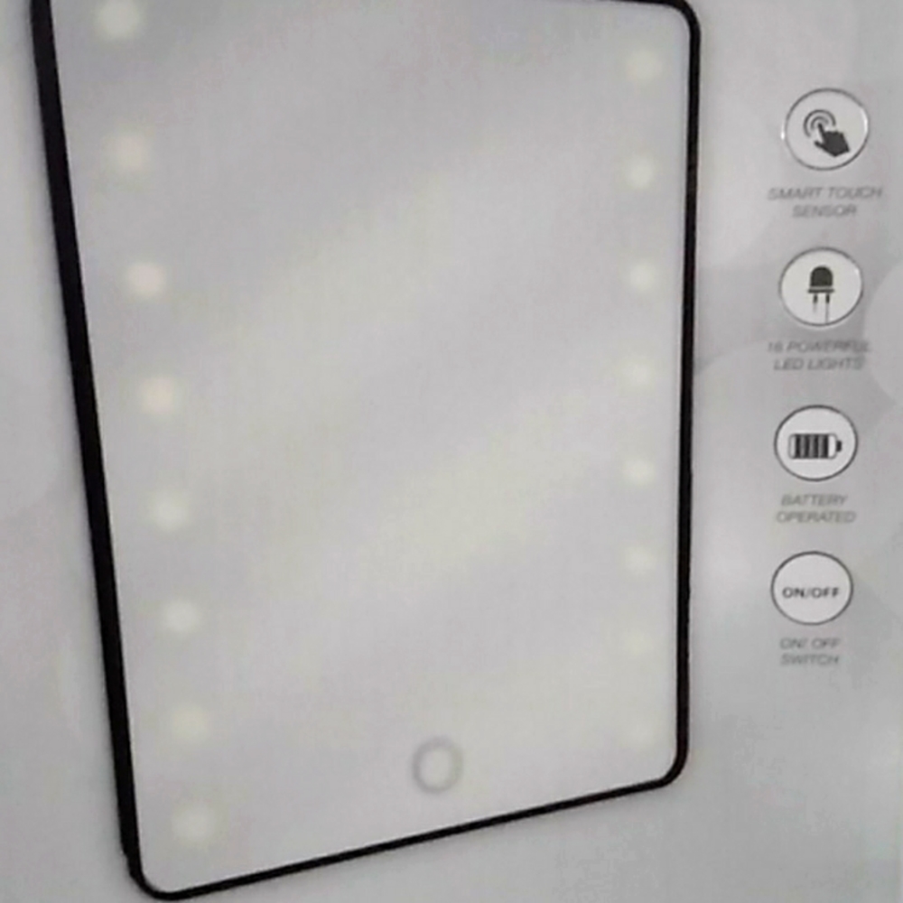 Led vanity mirror